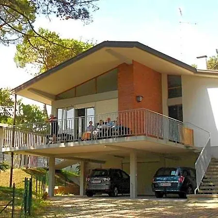 Hotel A Peaceful Hideaway With A Beautiful Garden And Jacuzzi *